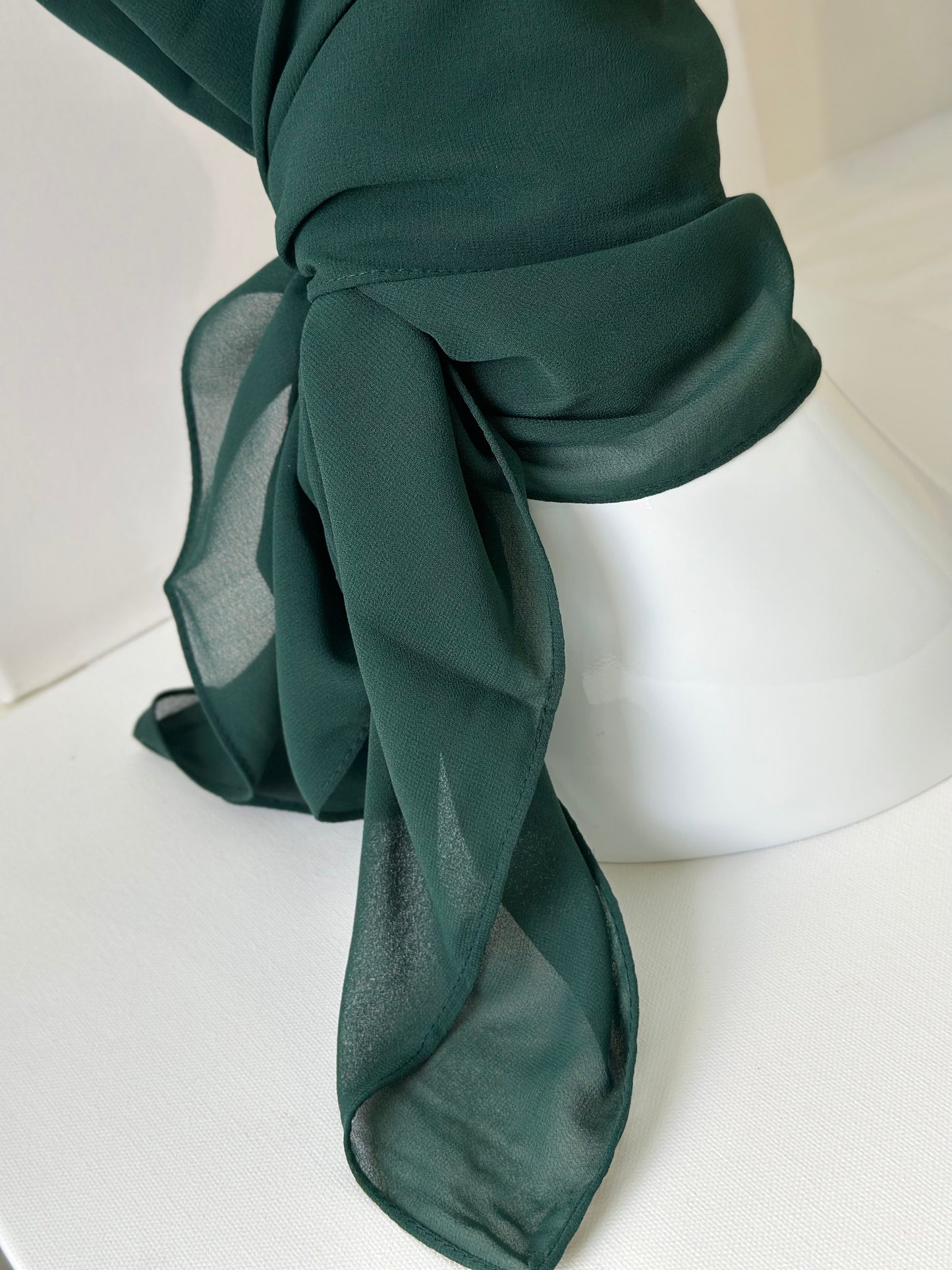 HIJAB CARRÉ VERT SAPIN 100x100