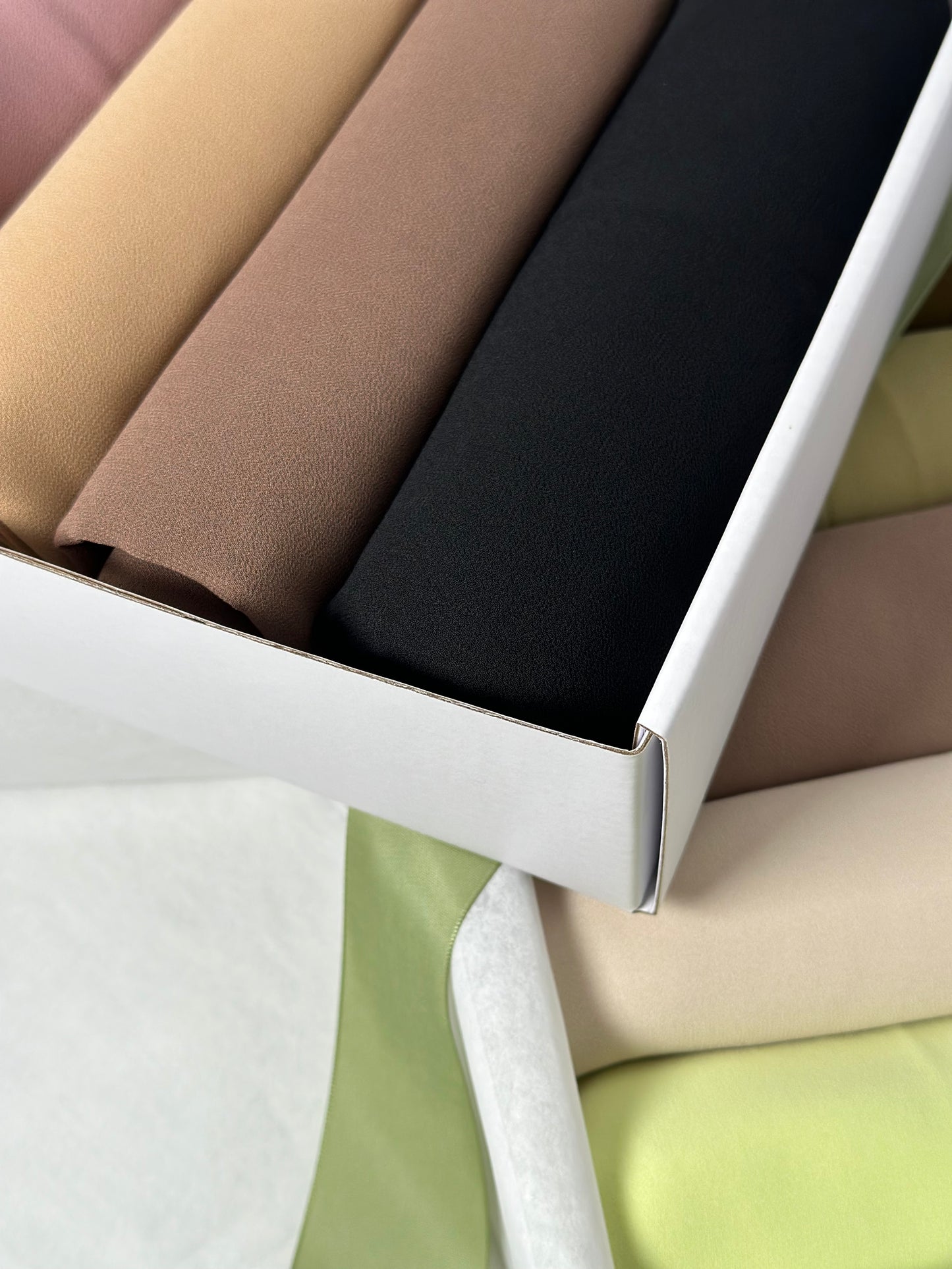 RECTANGLE GOLD LIVOURNE