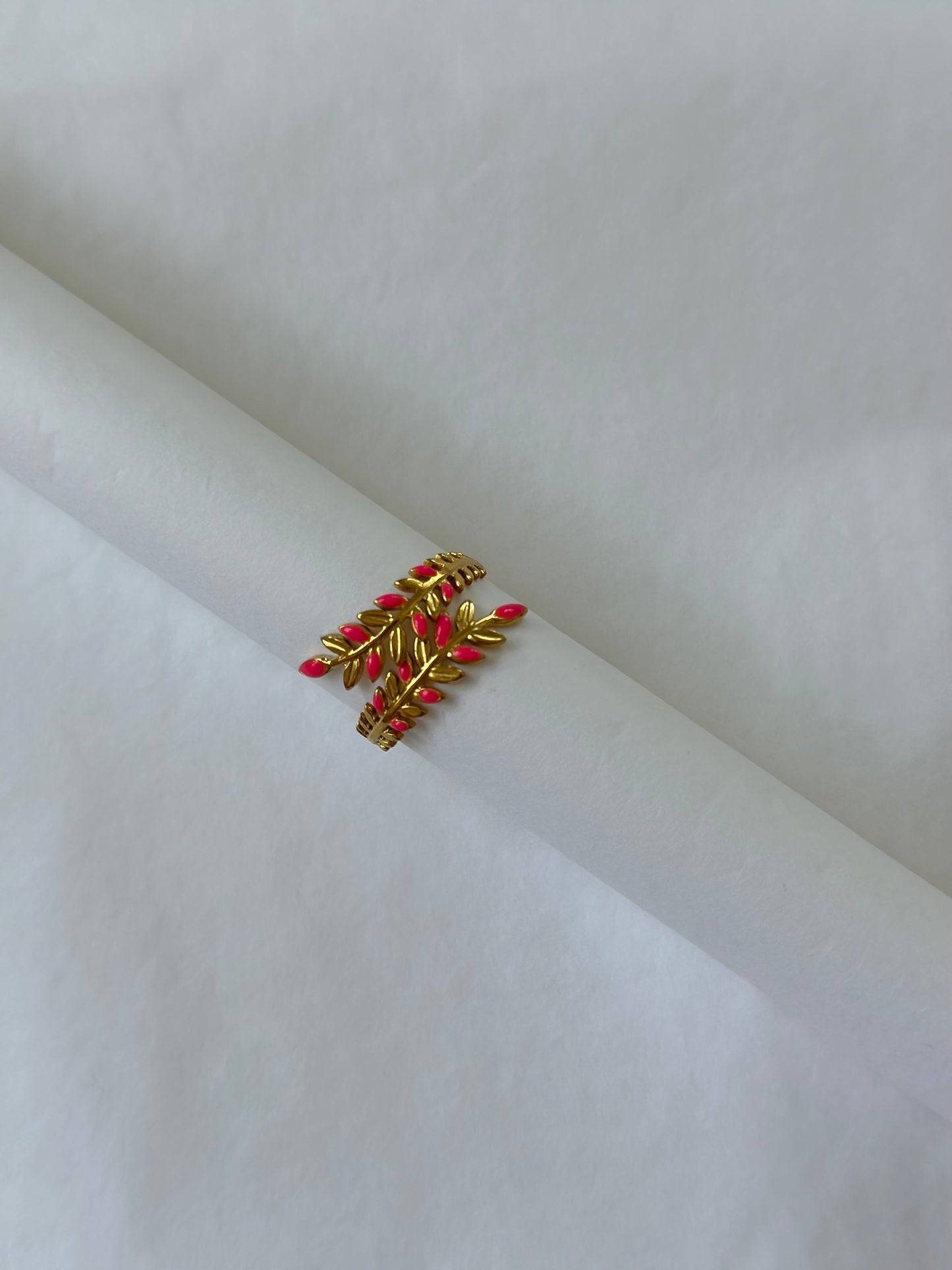 BAGUE FEUILLE ROSE AJUSTABLE