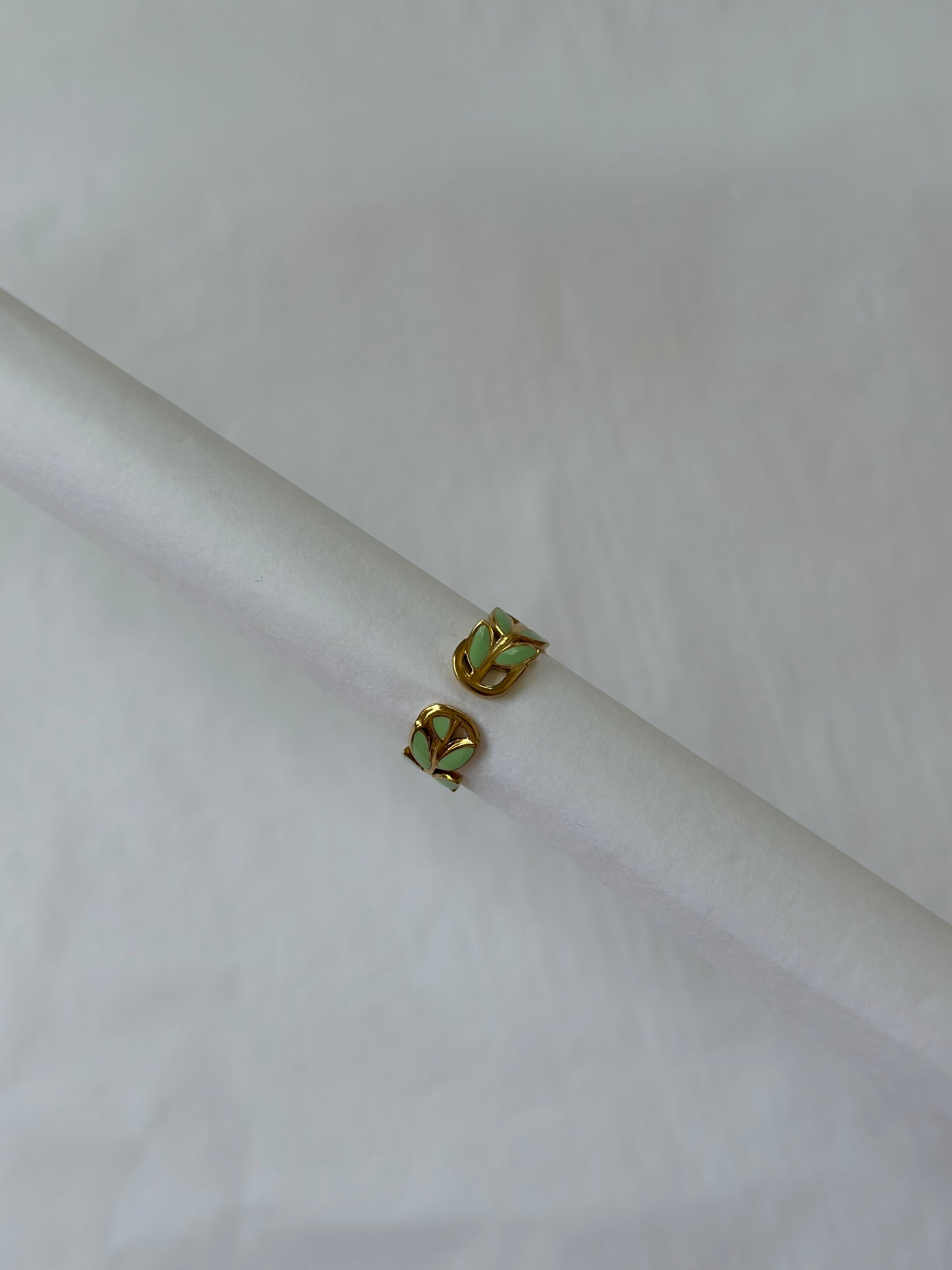 BAGUE VERT AJUSTABLE