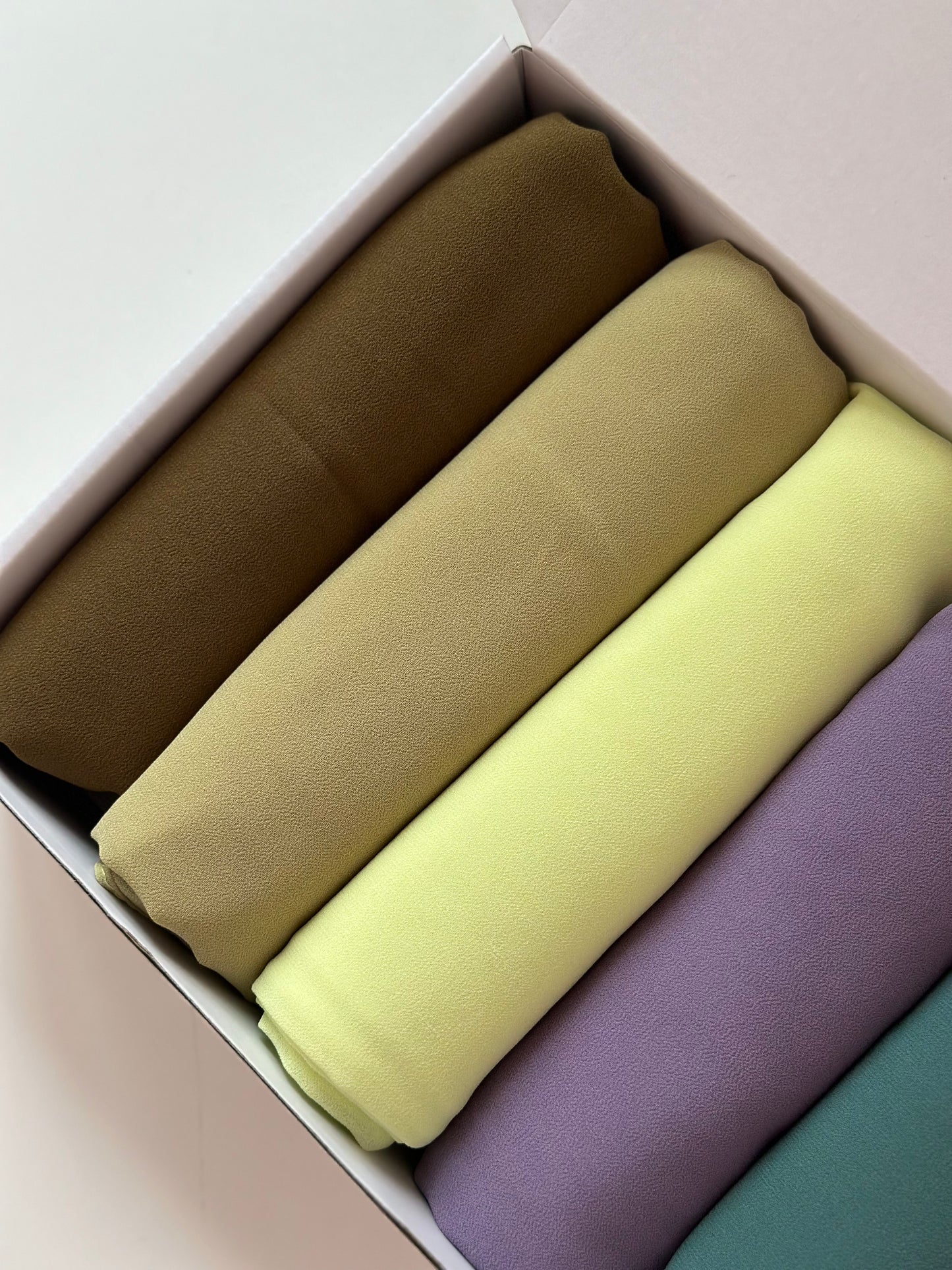 BOX 5 HIJABS MOUSSELINE