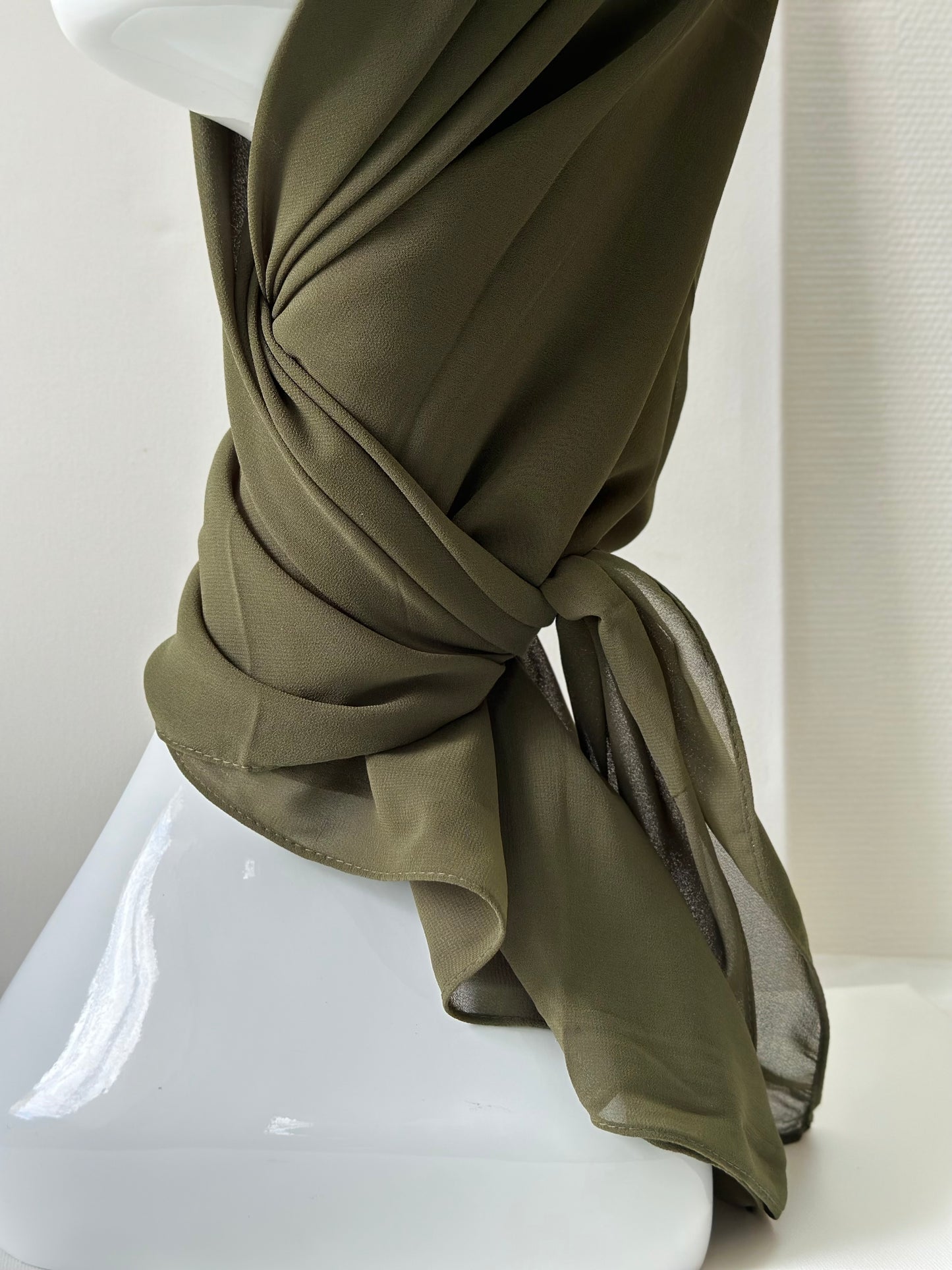 HIJAB CARRÉ KAKI 100x100