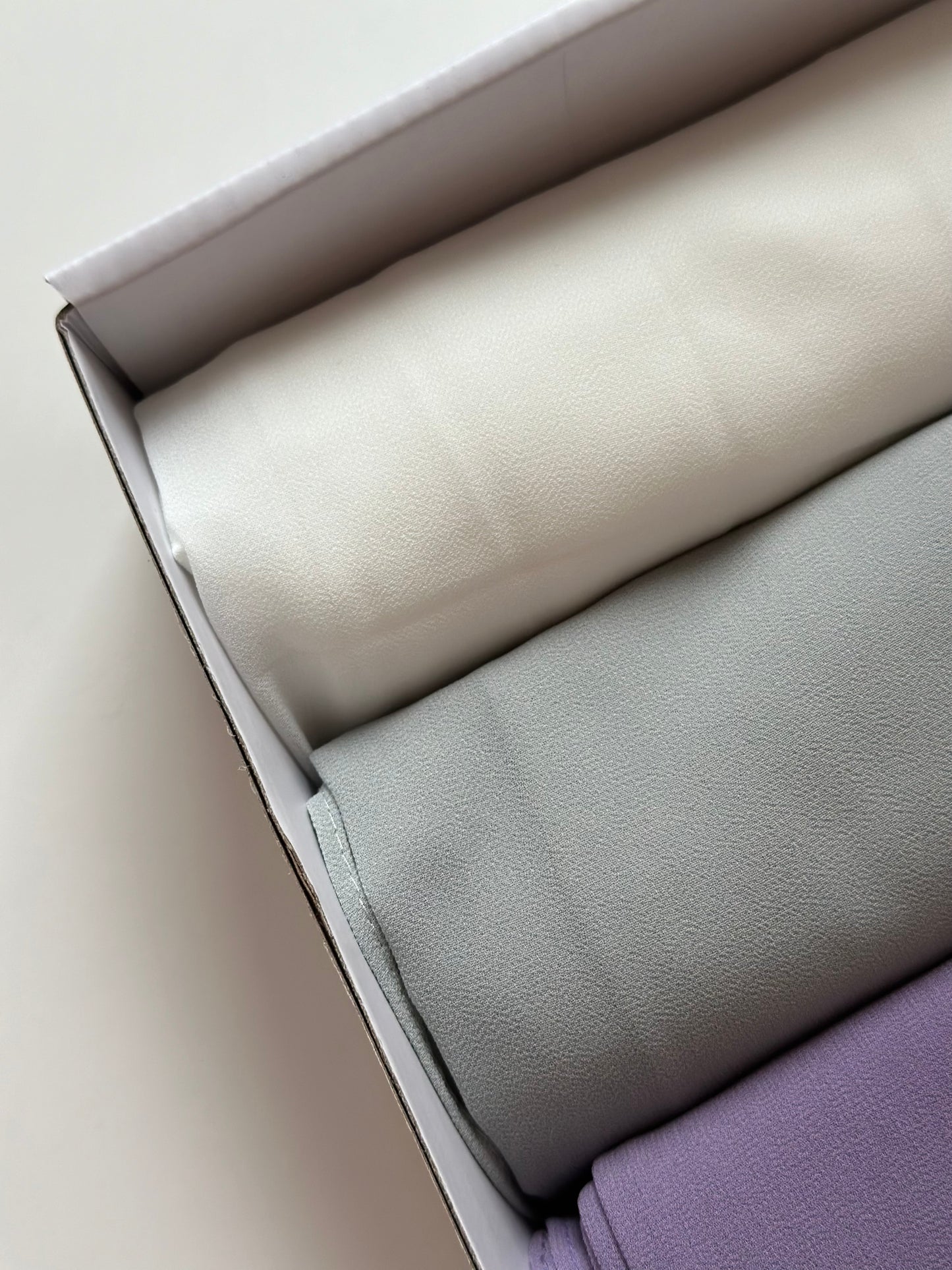 BOX 4 HIJABS MOUSSELINE