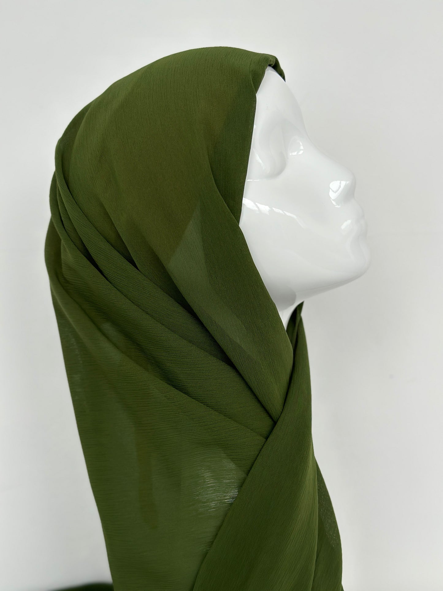 HIJAB MOUSSELINE RAYE À ENFILER VERT BOUTEILLE