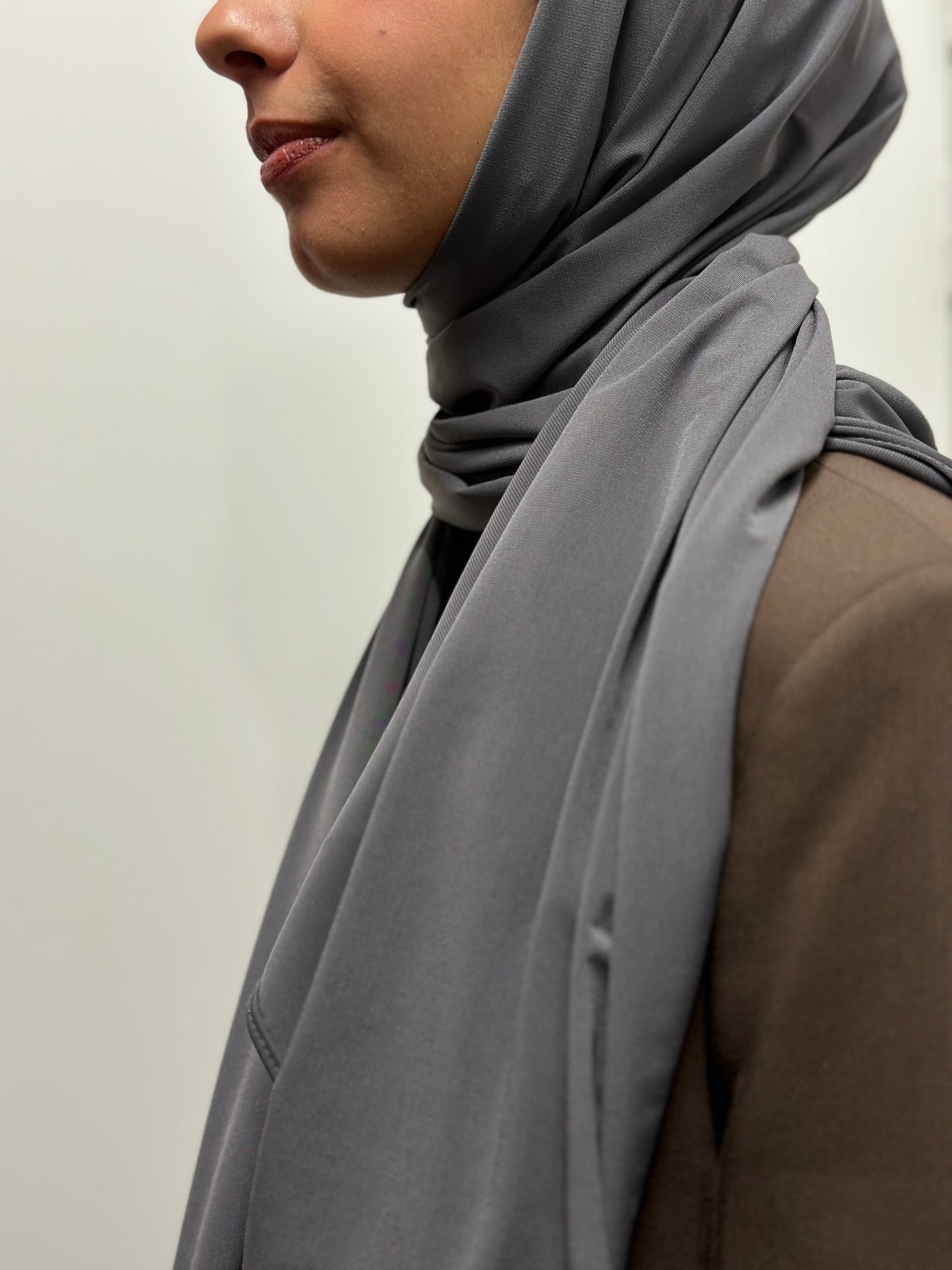 HIJAB JERSEY PREMIUM GRIS FONCÉ